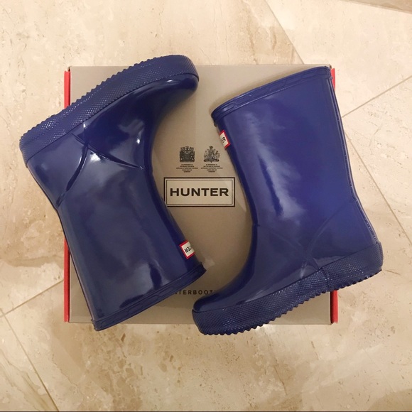 Hunter Original Kids First Classic Gloss Rain Boot - Picture 6 of 7